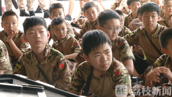 江蘇南京:感受“特警力量” 探秘現(xiàn)實(shí)中兩支反恐精英部隊(duì)(組圖) 江蘇南京:感受“特警力量” 探秘現(xiàn)實(shí)中兩支反恐精英部隊(duì)(組圖)